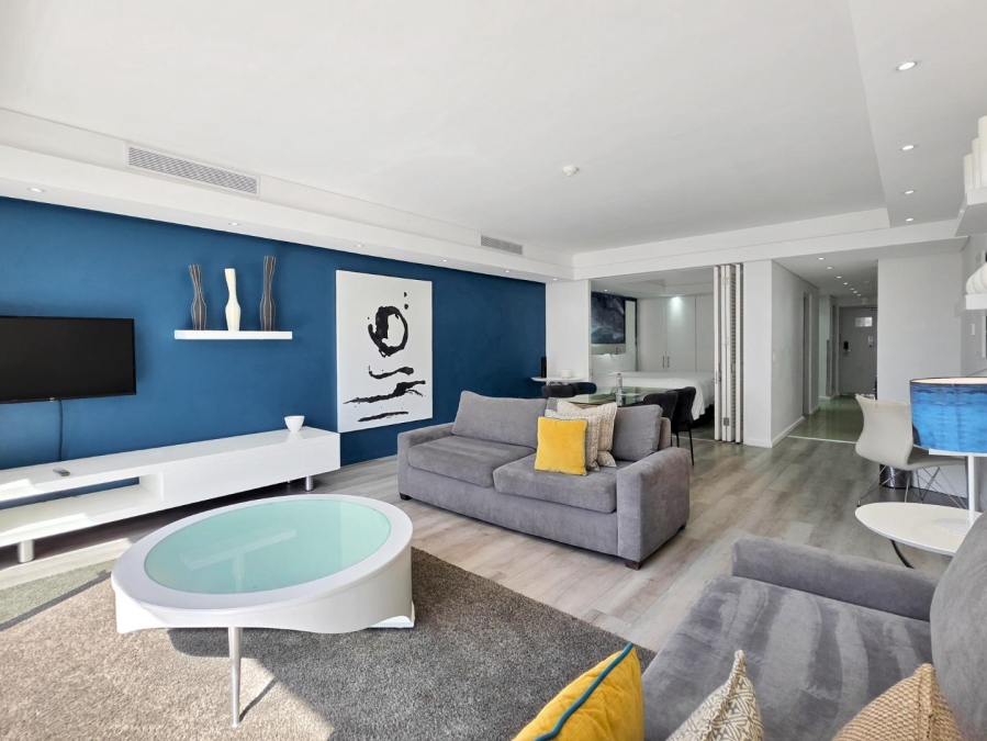 1 Bedroom Property for Sale in Foreshore Western Cape
